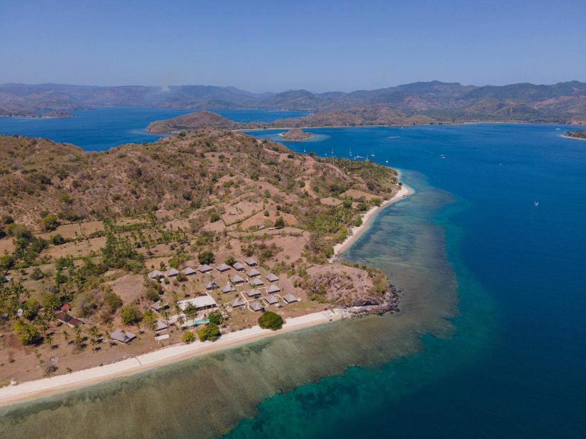 Bleu Mathis Gili Asahan Exterior photo