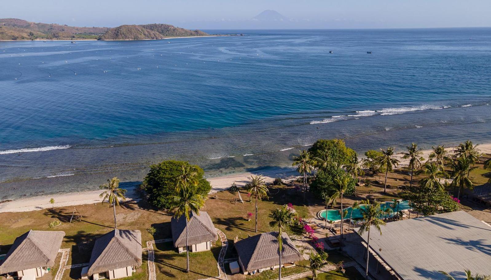 Bleu Mathis Gili Asahan Exterior photo