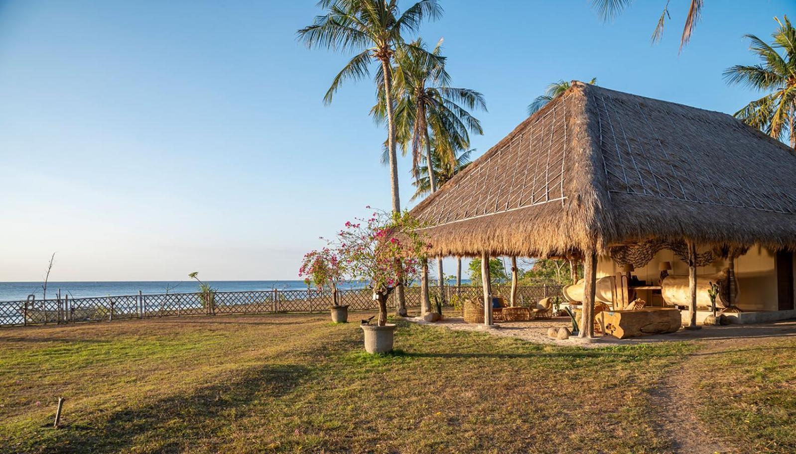 Bleu Mathis Gili Asahan Exterior photo