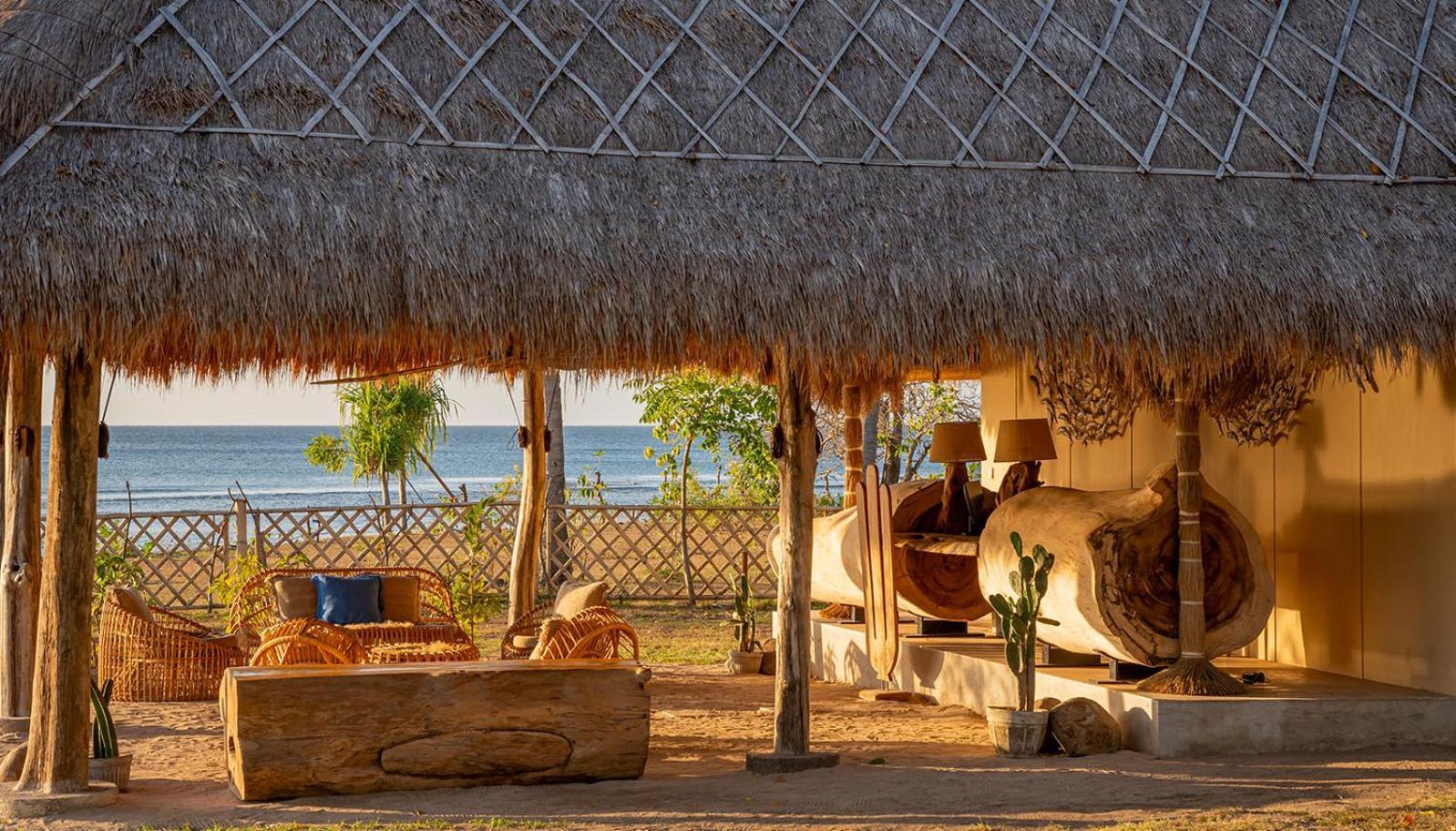 Bleu Mathis Gili Asahan Exterior photo